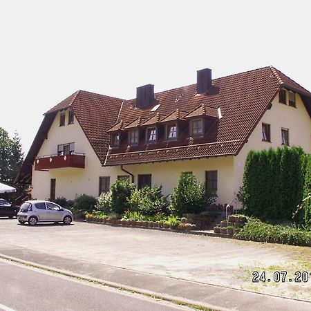 Landgasthof Zum Hirschen Hotel Hafenlohr Luaran gambar