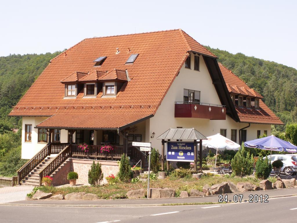 Landgasthof Zum Hirschen Hotel Hafenlohr Luaran gambar