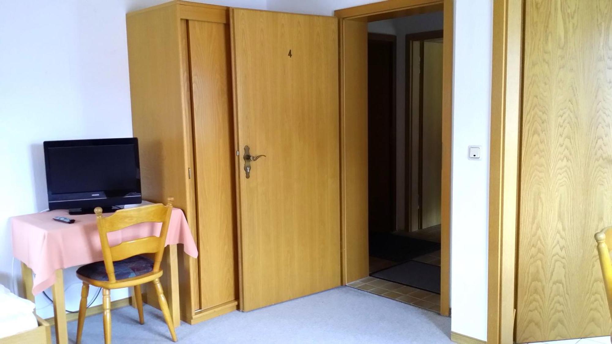 Landgasthof Zum Hirschen Hafenlohr Bilik gambar