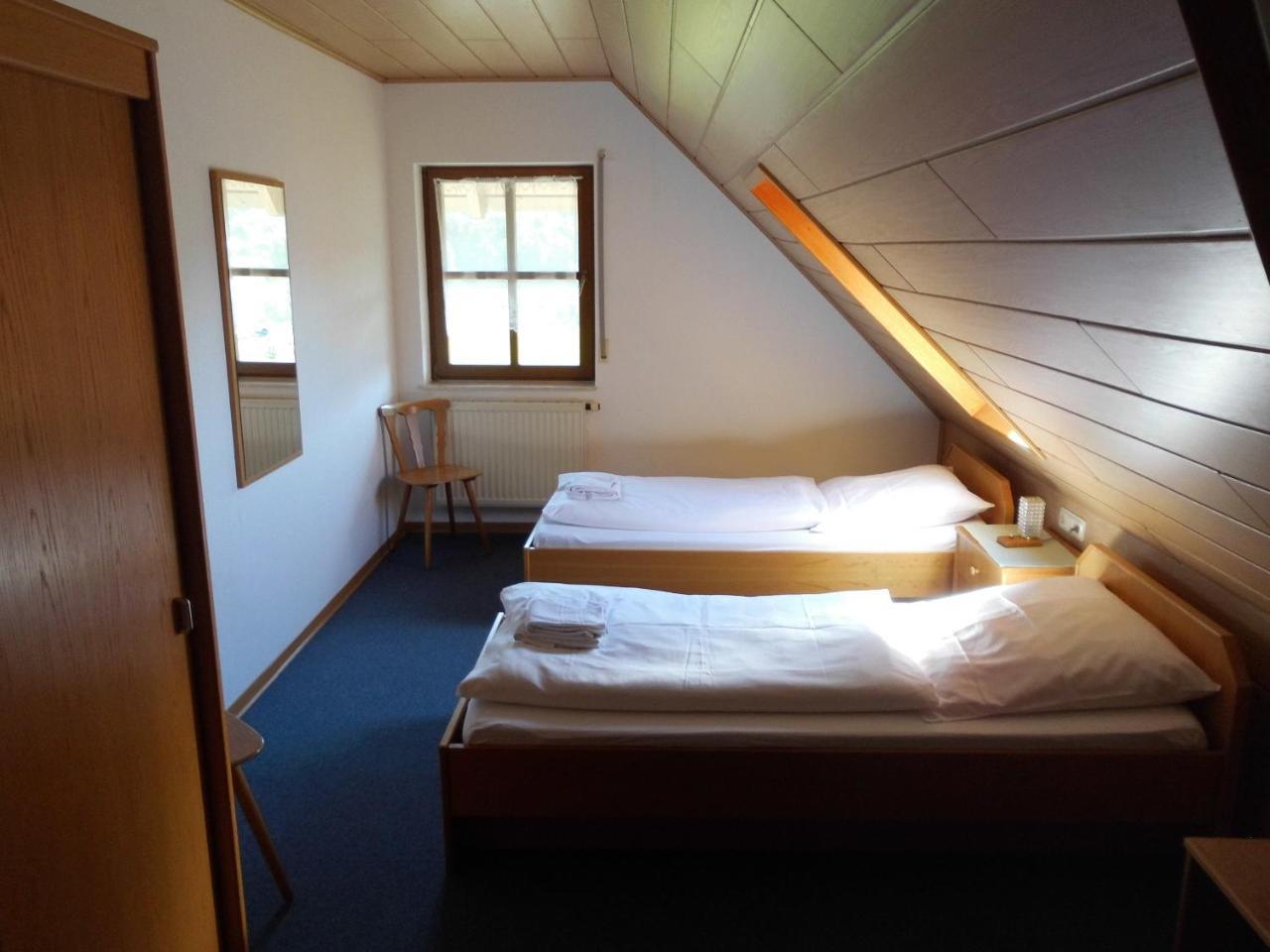 Landgasthof Zum Hirschen Hafenlohr Luaran gambar